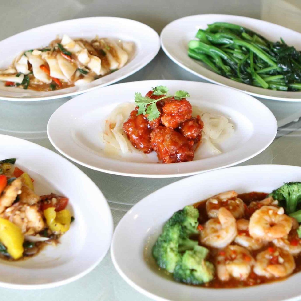 https://wkey.ro/dev/newtruf/wp-content/uploads/2017/10/restaurant-chinese-4-1280x1280.jpg