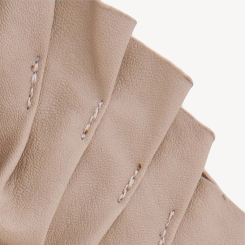 beige bag detail